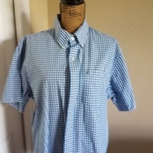 Short sleeve button down collar
